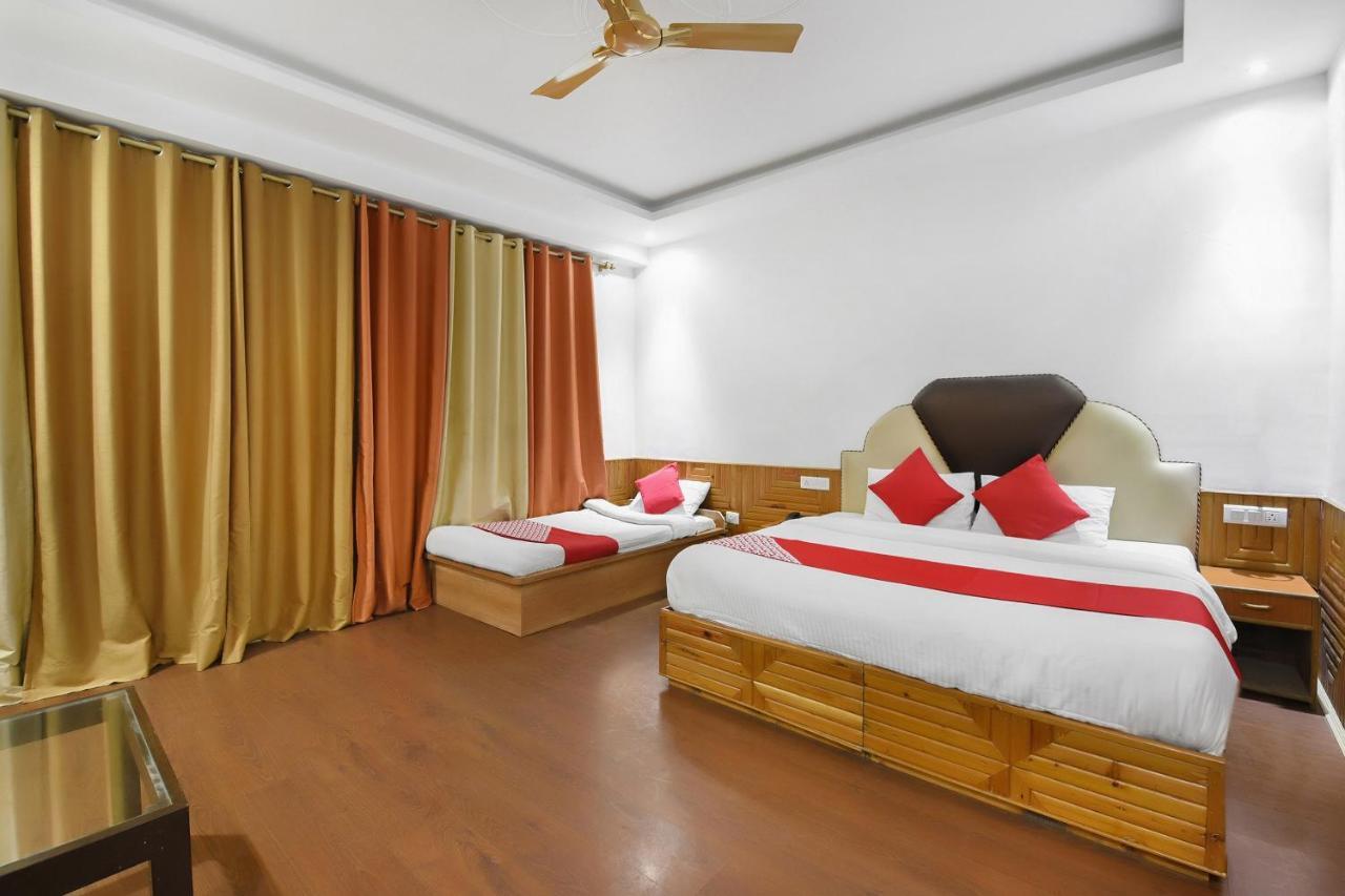 Oyo 23533 Mount View Hotel Kulu Exterior foto